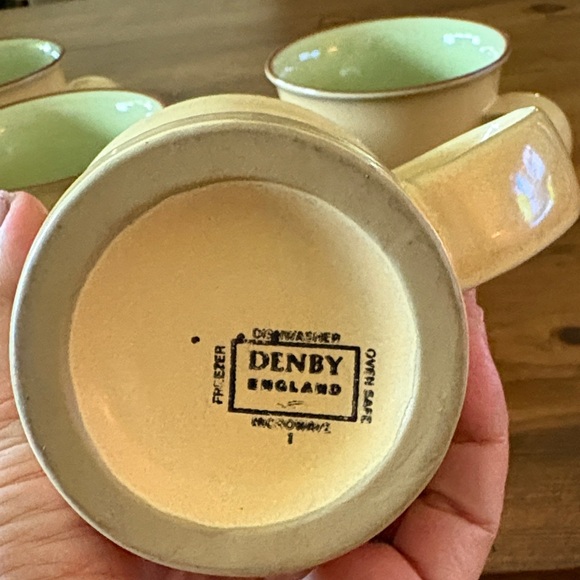 Set of 4 Denby mugs - Picture 2 of 2